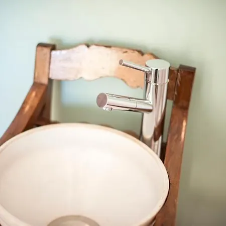 The Black Kitten Ii קלדס דה ריינה