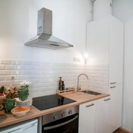 The Black Kitten Ii דירה קלדס דה ריינה